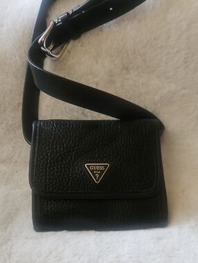 GUESS Black Pebbled Crossbody Belt Bag with Triangular Logo
